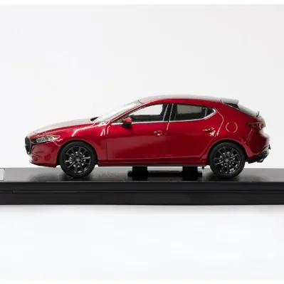 Model MAZDA3 BP